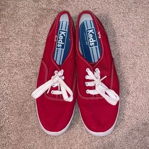 Women’s 7.0 Red Keds